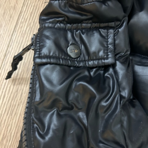 SAM. Puffer Jacket. Size small. - Picture 6 of 6